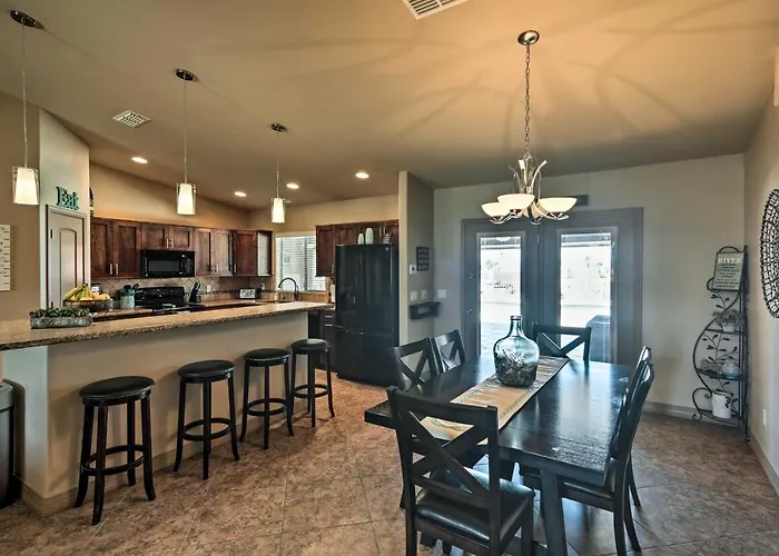 Ferienhaus Pool, Hot Tub & Views: Havasu Home! *